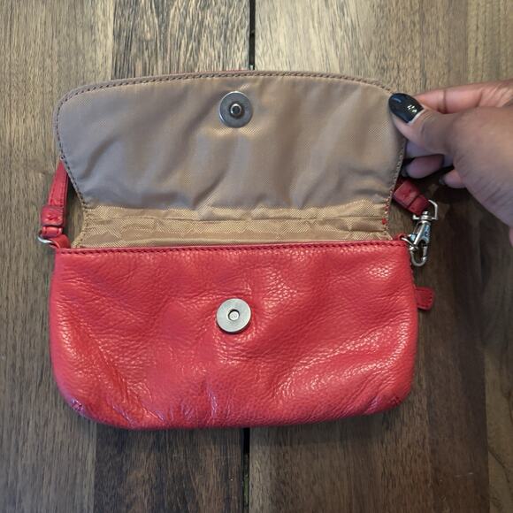 Osgoode Marley Crimson Red Leather Timeless Classic Retro Mini Wristlet Pouch - Picture 2 of 5